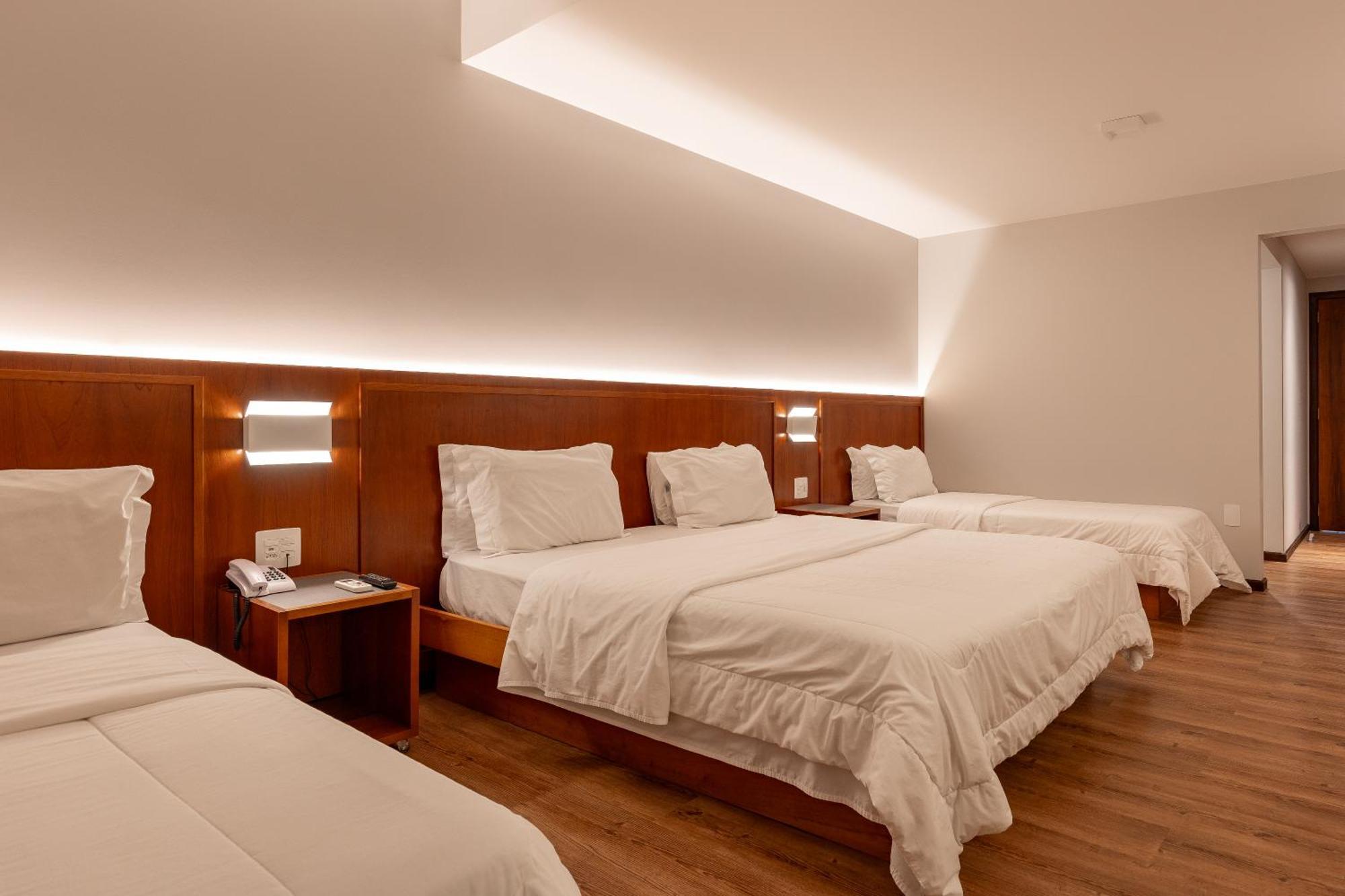 Monthez Hotel & Eventos بروسكه المظهر الخارجي الصورة